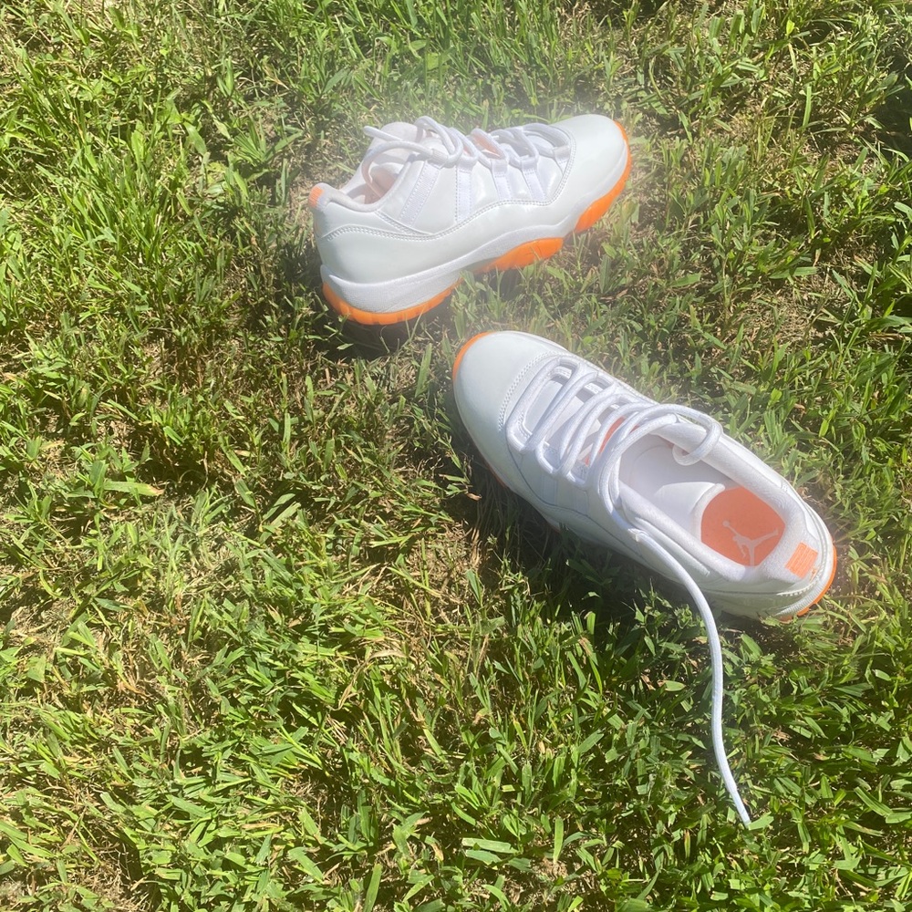 CITRUS LOW JORDAN 11 !! - Picture 4 of 4